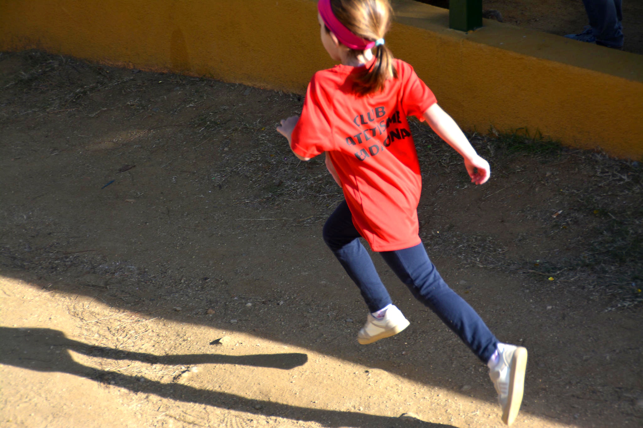 Club Atletisme Badalona - Escola